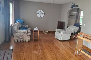 111 N Church St, New Carlisle, OH 45344 - Photo 3