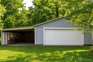 130 Rosewood Dr, Dayton, OH 45415 - Photo 33