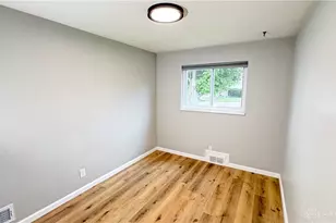 1132 Cloverfield Ave, Kettering, OH 45429 - Photo 11