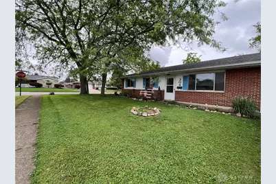 304 Sunset Drive, New Carlisle, OH 45344 - Photo 5