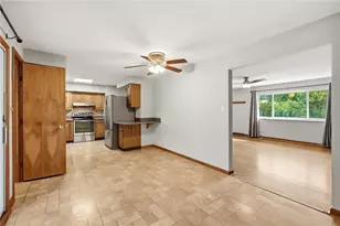2924 Eckley Blvd, West Carrollton, OH 45449 - Photo 11