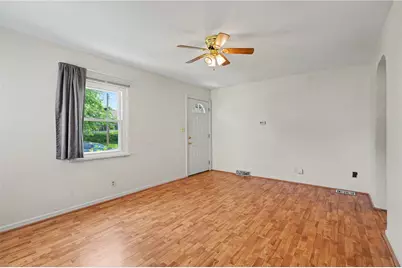 1663 Pershing Boulevard, Dayton, OH 45410 - Photo 5
