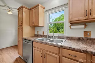 1663 Pershing Blvd, Dayton, OH 45410 - Photo 9