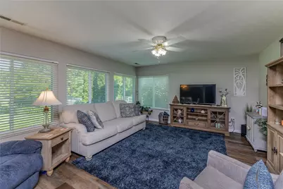 9827 Olde Park Drive, Tipp City, OH 45371 - Photo 11