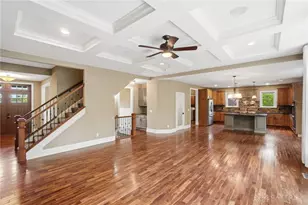 10989 Cold Spring Dr, Washington Twp, OH 45458 - Photo 11