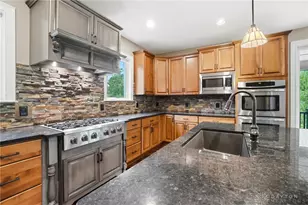 10989 Cold Spring Dr, Washington Twp, OH 45458 - Photo 17