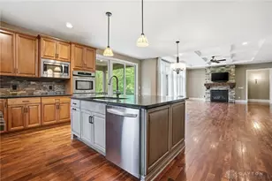 10989 Cold Spring Dr, Washington Twp, OH 45458 - Photo 19