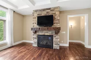 10989 Cold Spring Dr, Washington Twp, OH 45458 - Photo 9