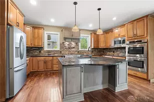 10989 Cold Spring Dr, Washington Twp, OH 45458 - Photo 15