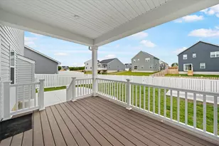 1812 Wildflower Rd, Fairborn, OH 45324 - Photo 9