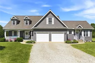689B Wolf Rd, West Alexandria, OH 45381 - Photo 1