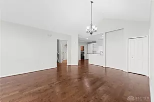 7151 Liberty Grand Dr, Liberty Township, OH 45069 - Photo 9