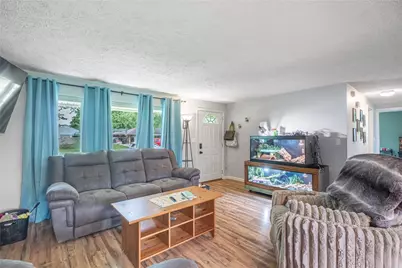 1572 Lanbury Drive, Kettering, OH 45439 - Photo 3