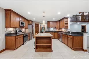 10483 Stream Park Ct, Washington Twp, OH 45458 - Photo 15