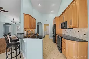 6846 Lorien Woods Dr, Miami Township, OH 45459 - Photo 19