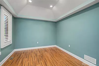 6846 Lorien Woods Drive, Miami Township, OH 45459 - Photo 9