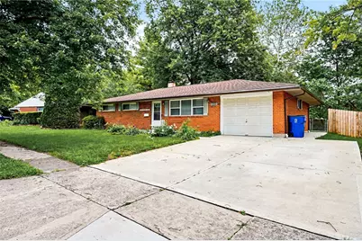 7090 Claybeck Drive, Huber Heights, OH 45424 - Photo 3