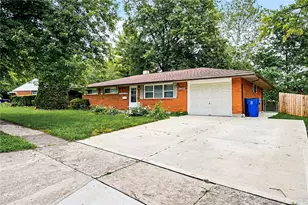 7090 Claybeck Dr, Huber Heights, OH 45424 - Photo 3