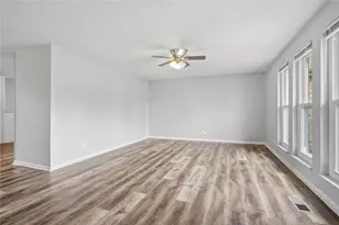 1601 George Washington Dr, Beavercreek, OH 45432 - Photo 15
