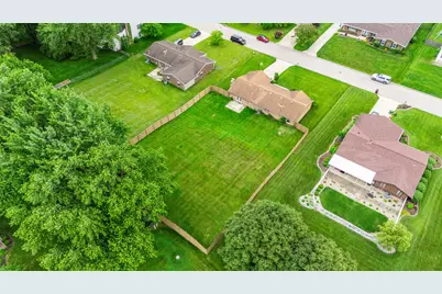 1601 George Washington Drive, Beavercreek, OH 45432 - Photo 7