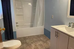 213 Smithfield St, Dillonvale, OH 43917 - Photo 3