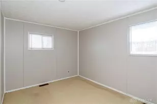 2974 Woodman Dr, Kettering, OH 45420 - Photo 9