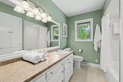 202 Marchester Drive, Kettering, OH 45429 - Photo 15