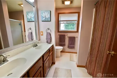 2424 Rockingham Drive, Troy, OH 45373 - Photo 19