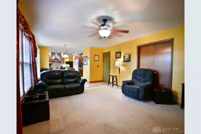 2424 Rockingham Drive, Troy, OH 45373 - Photo 7