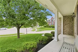 1278 Pewter Ct, Sugarcreek Twp, OH 45305 - Photo 3