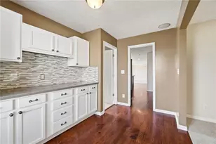 2193 Oakbrook Blvd, Beavercreek, OH 45434 - Photo 11