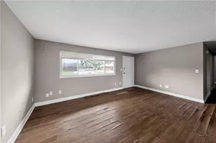 4730 Joyce Dr, Kettering, OH 45439 - Photo 7