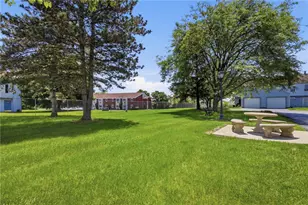 5701 Leyden Ln, Huber Heights, OH 45424 - Photo 31