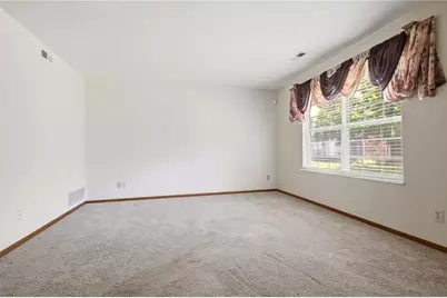 5701 Leyden Lane, Huber Heights, OH 45424 - Photo 7