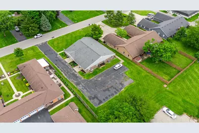 7709 Essington Circle, Washington Twp, OH 45459 - Photo 5