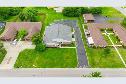 7709 Essington Circle, Washington Twp, OH 45459 - Photo 3