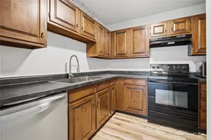 7709 Essington Cir, Washington Twp, OH 45459 - Photo 17