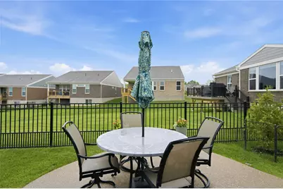 5114 Renaissance Park Drive, Middletown, OH 45005 - Photo 7