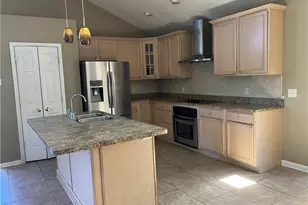 9101 Bennington Way, Clearcreek Twp, OH 45458 - Photo 11