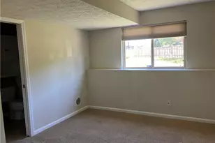 9101 Bennington Way, Clearcreek Twp, OH 45458 - Photo 15
