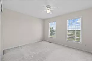3242 Baffin Dr, Fairfield Township, OH 45011 - Photo 5