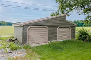6065 Country Estates Dr, Tipp City, OH 45371 - Photo 9
