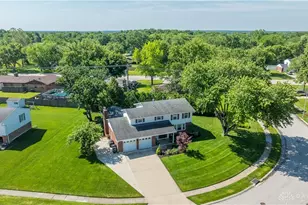 7018 Woodcroft Dr, Englewood, OH 45322 - Photo 35