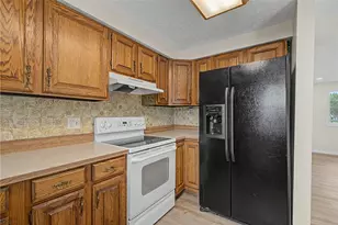 641 Mariclaire Ave, Dayton, OH 45377 - Photo 17