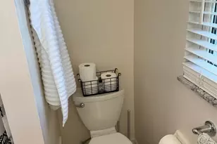 2165 E Oak Tree Dr, Dayton, OH 45440 - Photo 31