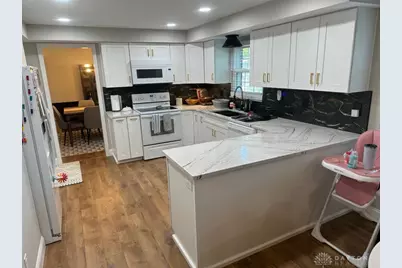2165 E Oak Tree Drive, Dayton, OH 45440 - Photo 3