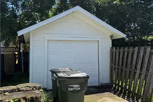 638 Oak, Dayton, OH 45410 - Photo 3