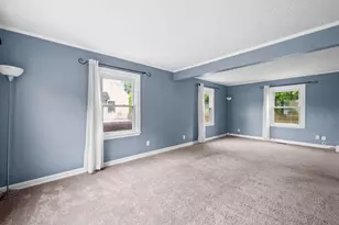 1909 E Bataan Dr, Kettering, OH 45420 - Photo 5