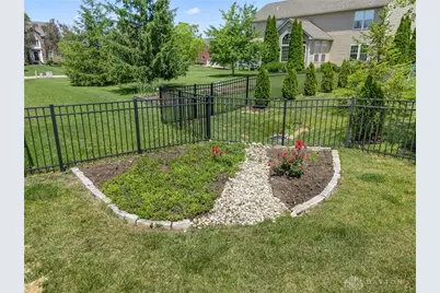 10934 Ruston Glen Court, Dayton, OH 45458 - Photo 9