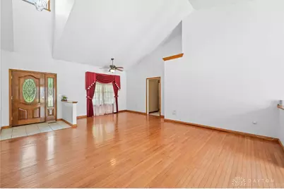 1316 Graceland Drive, Fairborn, OH 45324 - Photo 9